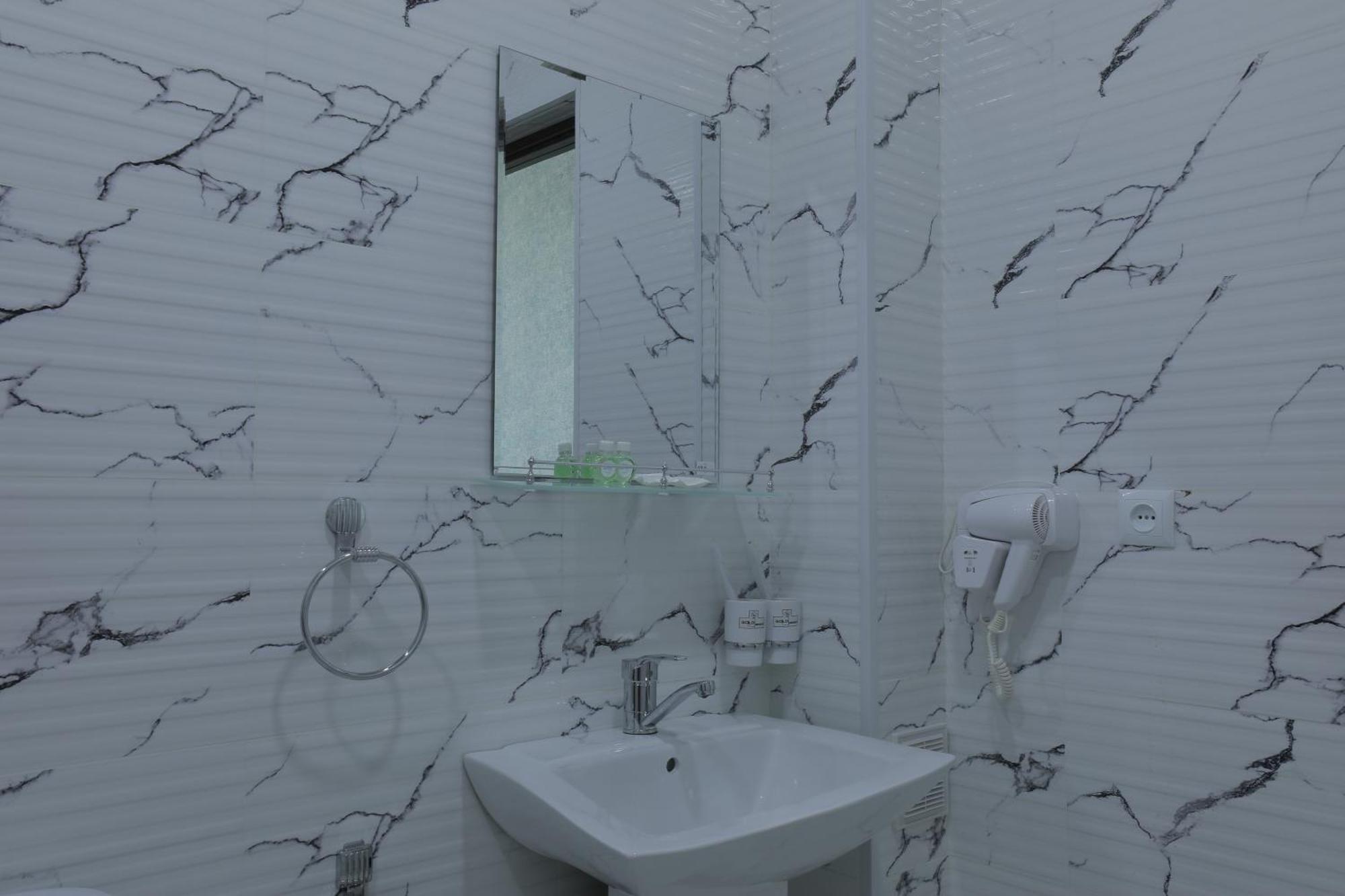Resident Hotel طشقند المظهر الخارجي الصورة